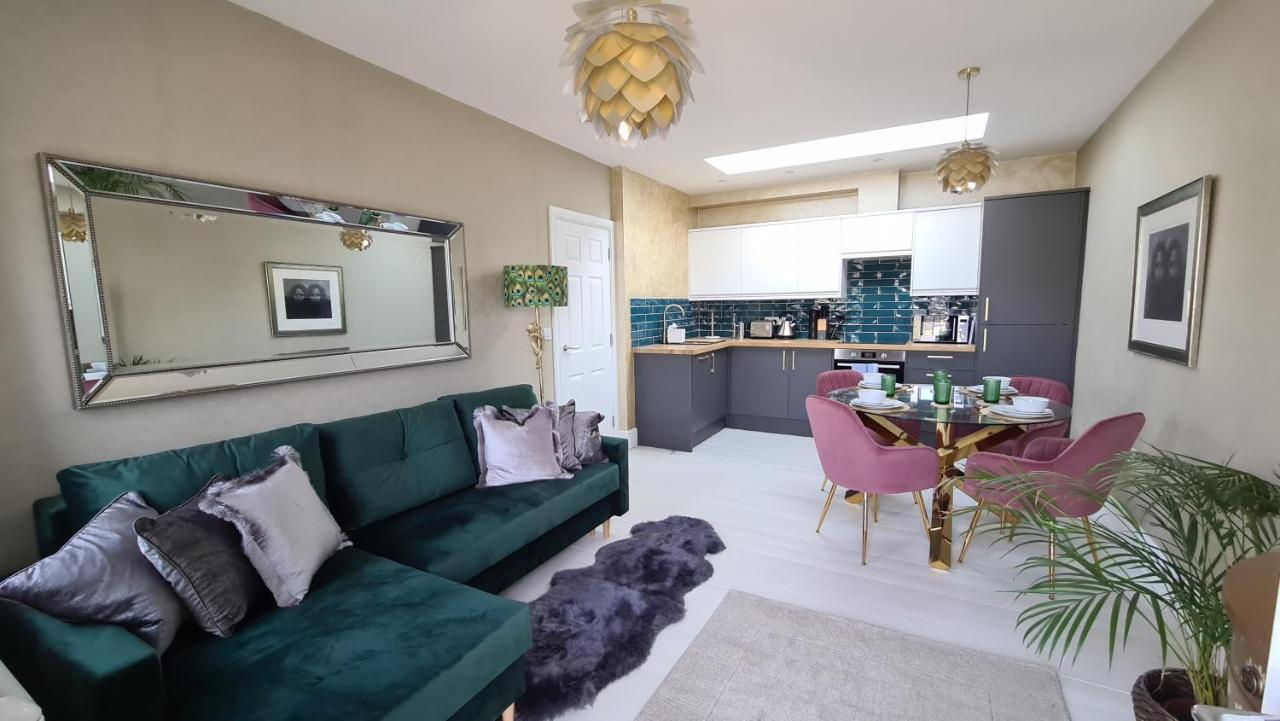 The Loughborough - Elegant, Glamourous Boutique 1 Bed, Central 特鲁罗 外观 照片
